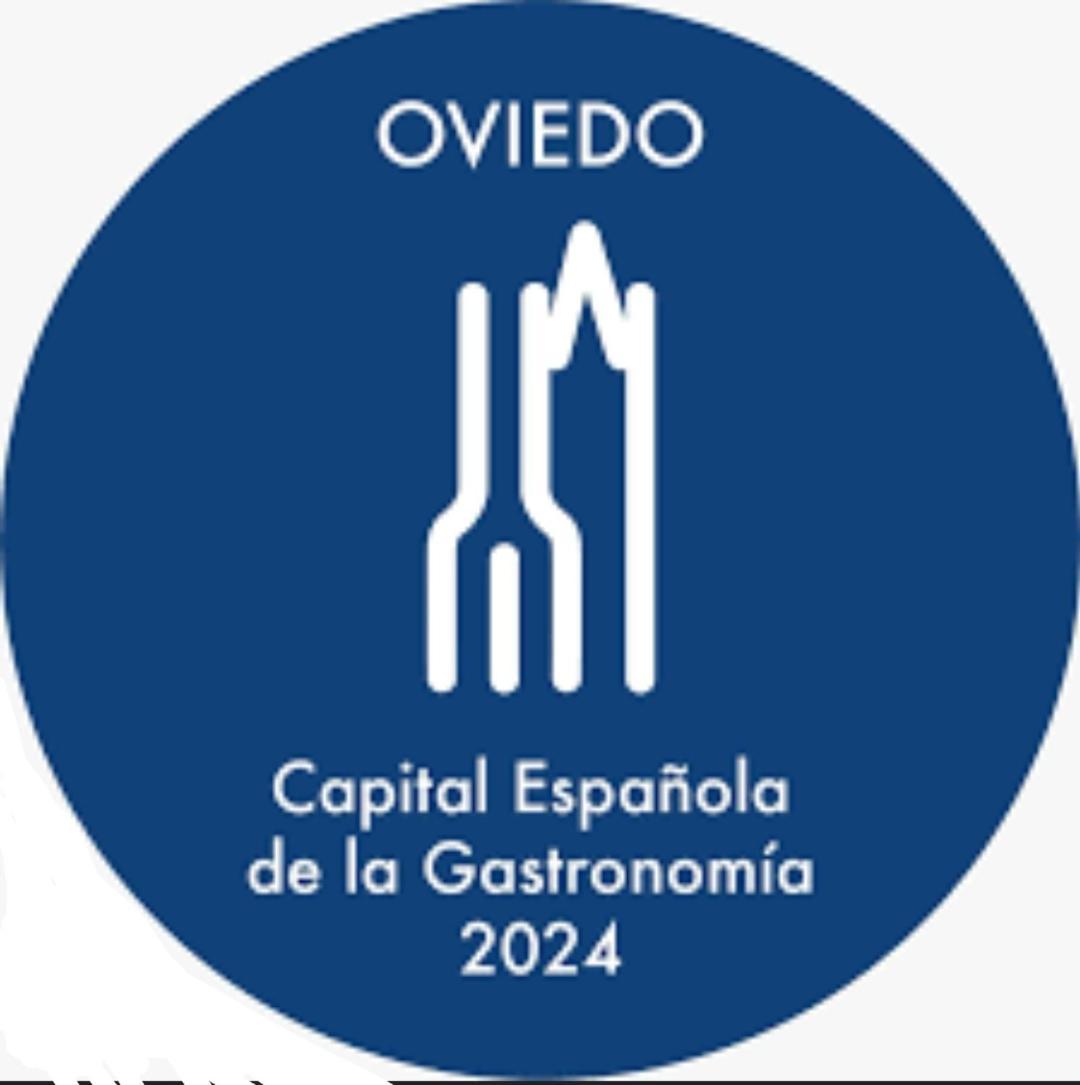 Alojamiento Oviedo 1 Zewnętrze zdjęcie